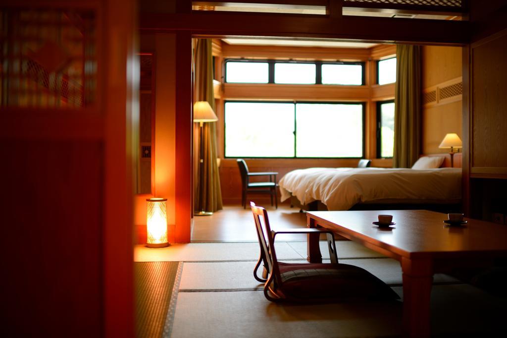 Yukaen Hotel Hanamaki Exterior photo