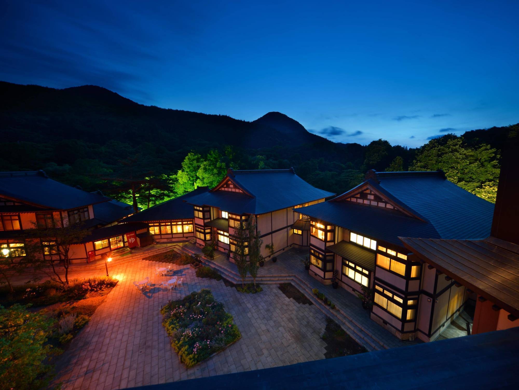 Yukaen Hotel Hanamaki Exterior photo